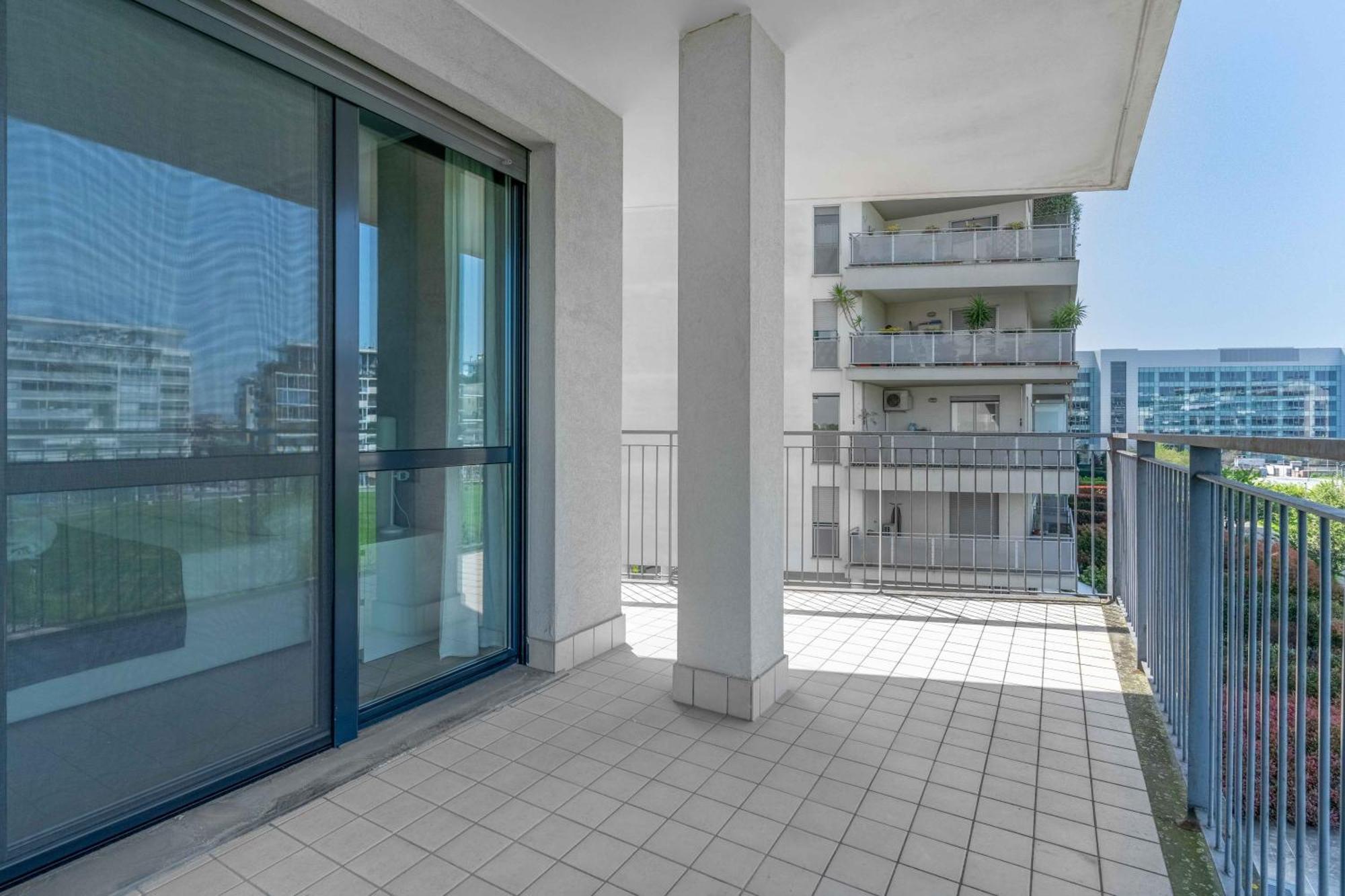 Santa Giulia Suite - Futurismo 17 Milan Luaran gambar